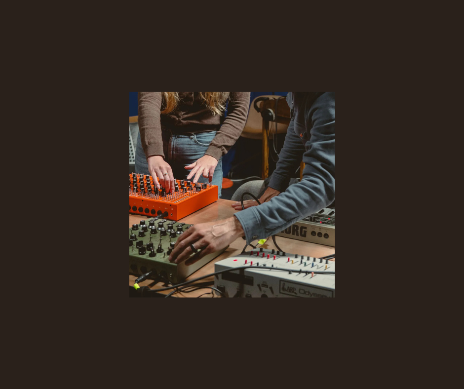 Glitch Drums / Office Machine - Free Plugin Presets/Libraries Plugin